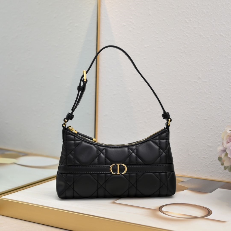 D*or top handle bags